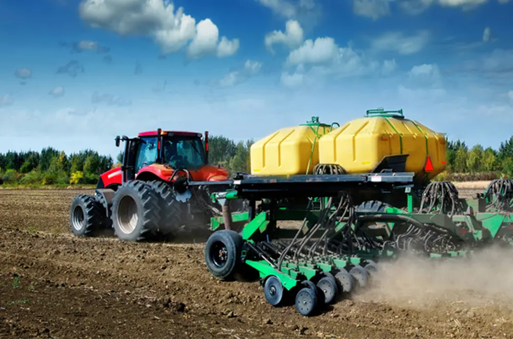 الآلات الزراعية